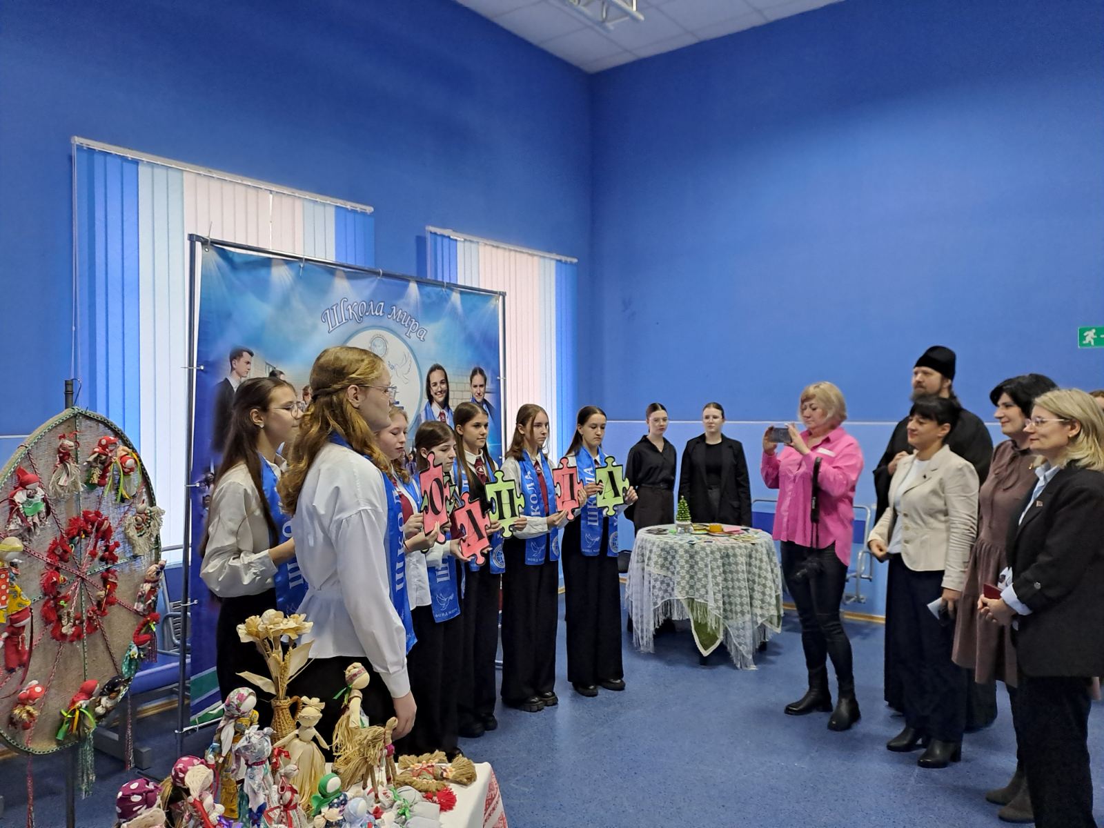 IMG-38c80e32e3a1d8e9a1309af10b5f0fab-V