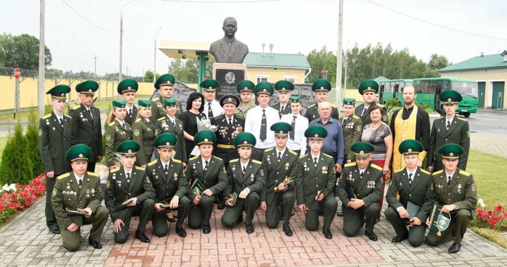 Торжественный прием в ряды офицерского состава Гомельской погрангруппы